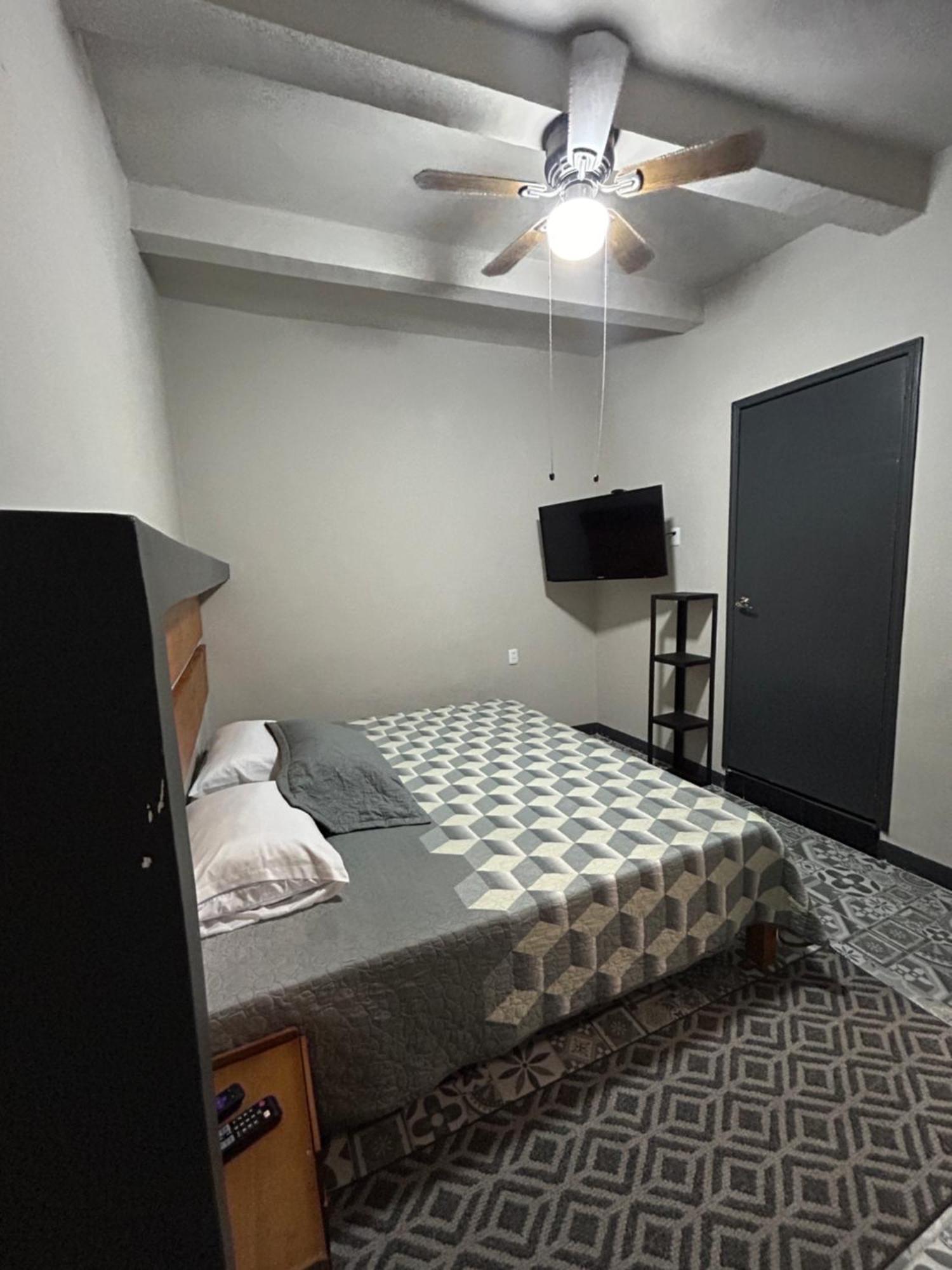 Lolita & Enri, La Mejor Ubicacion Y Vista En El Centro De Queretaro Hotell Eksteriør bilde